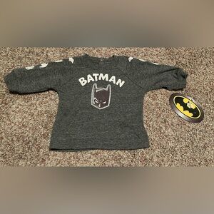 Infant boys Batman shirt size 0-3 months